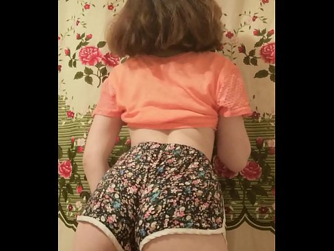 ❤️ Nena jove sexy despullant-se els pantalons curts davant la càmera ️❌ Porno fb a nosaltres ca.quizfarmature.ru ❤