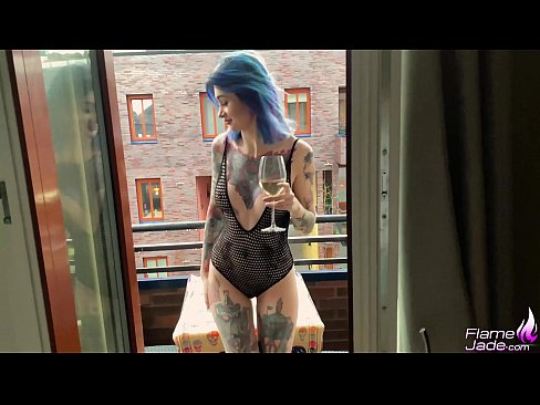 ❤️ Una noia tremenda xuclant amb un glop i follant apassionadament sota el cel obert ️❌ Porno fb a nosaltres ca.quizfarmature.ru ❤