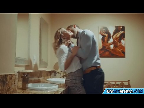 ❤️ Quan una rossa tetona et sedueix en un lavabo públic ️❌ Porno fb a nosaltres ca.quizfarmature.ru ❤
